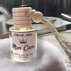 Man Cave Hanging Glass Car Oil Diffuser Freshener 8ml